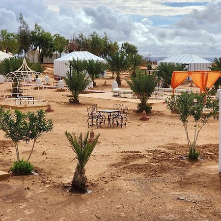 Fox Luxury Desert Camp Merzouga Zewnętrze zdjęcie